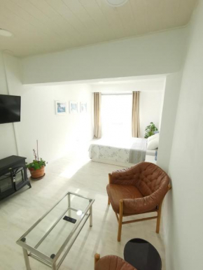 Habitación con entrada independiente